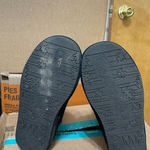 BearPaw Women’s Elle Short Black Size 9 Boots